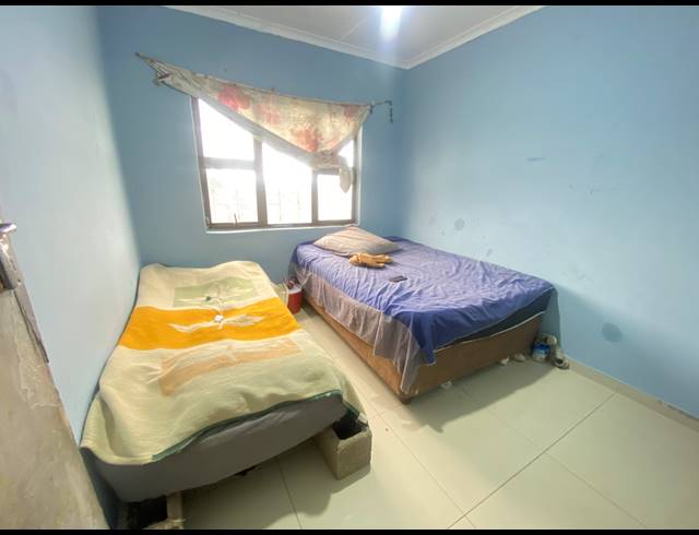 4 BEDROOM HOUSE FOR SALE IN KWAMASHU